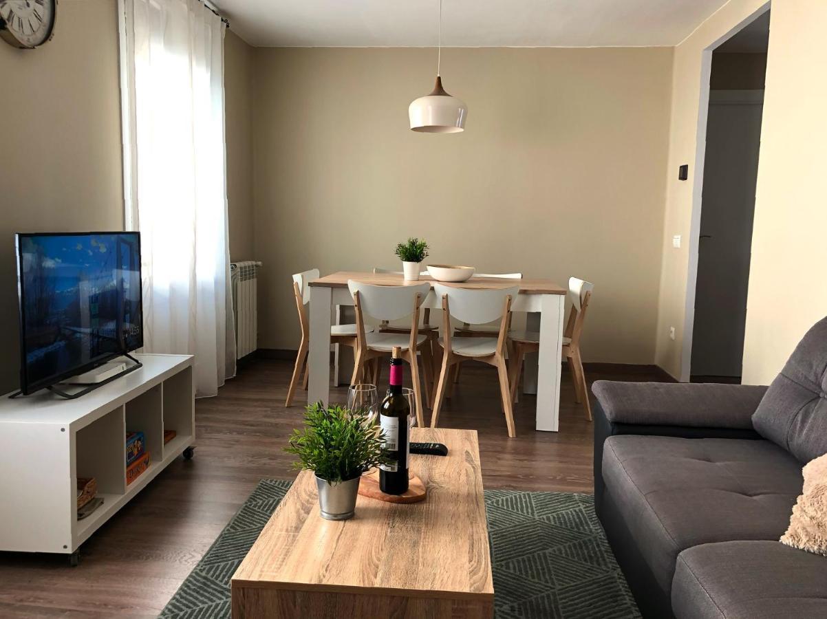 Apartamento Acogedor Y Familiar - Wifi+Chromecast Puigcerdà Екстериор снимка